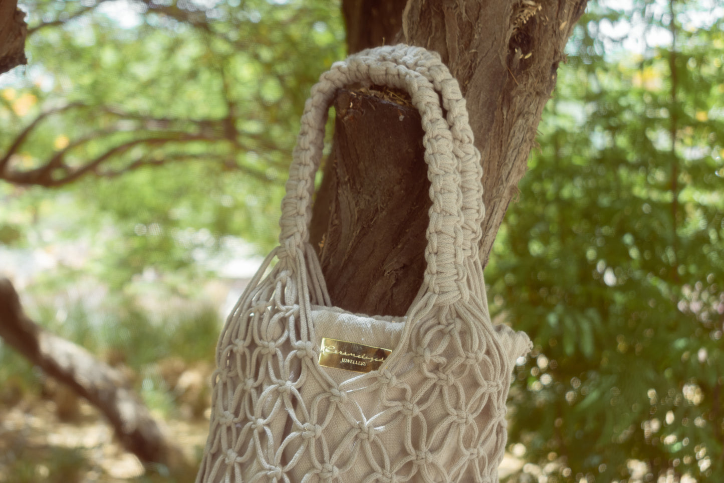 Dreamy Shades Bag in Whisper White