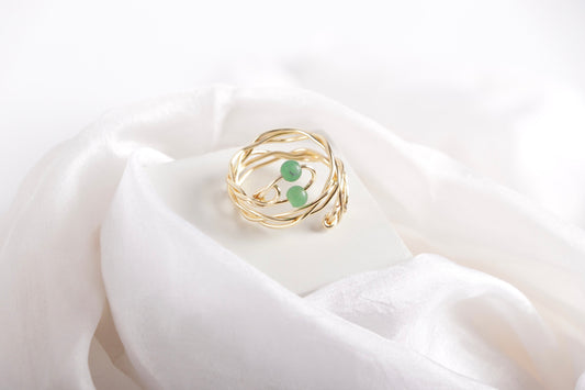 Wildflower Loop ring in green