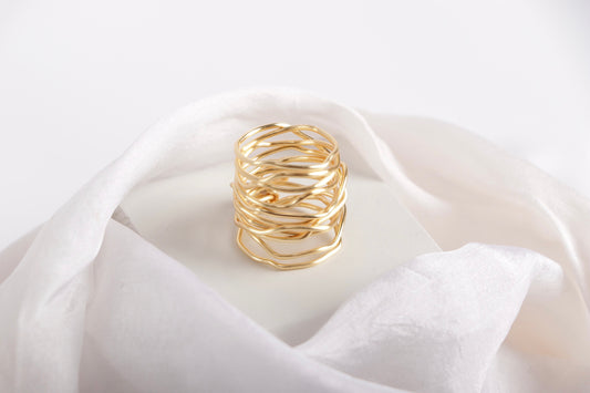 Loop Dream ring