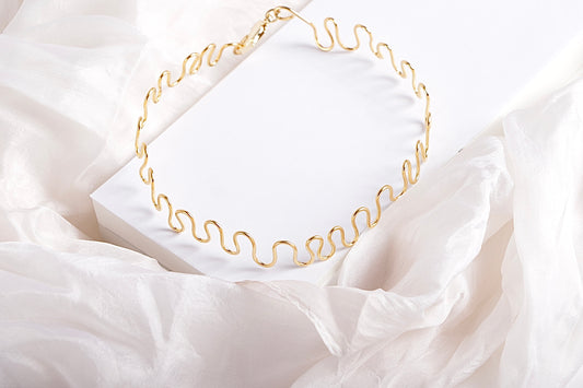 Zigzag Choker