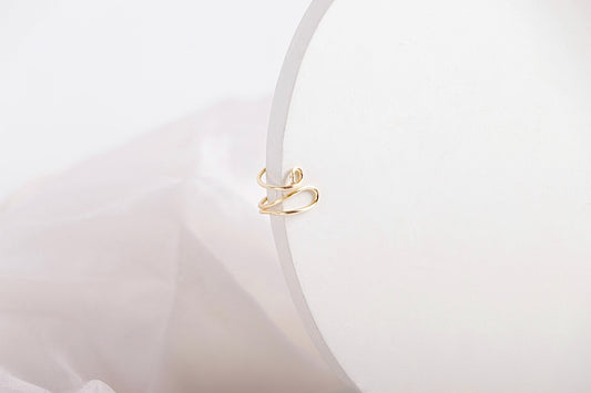 Eternal Radiance ear cuff